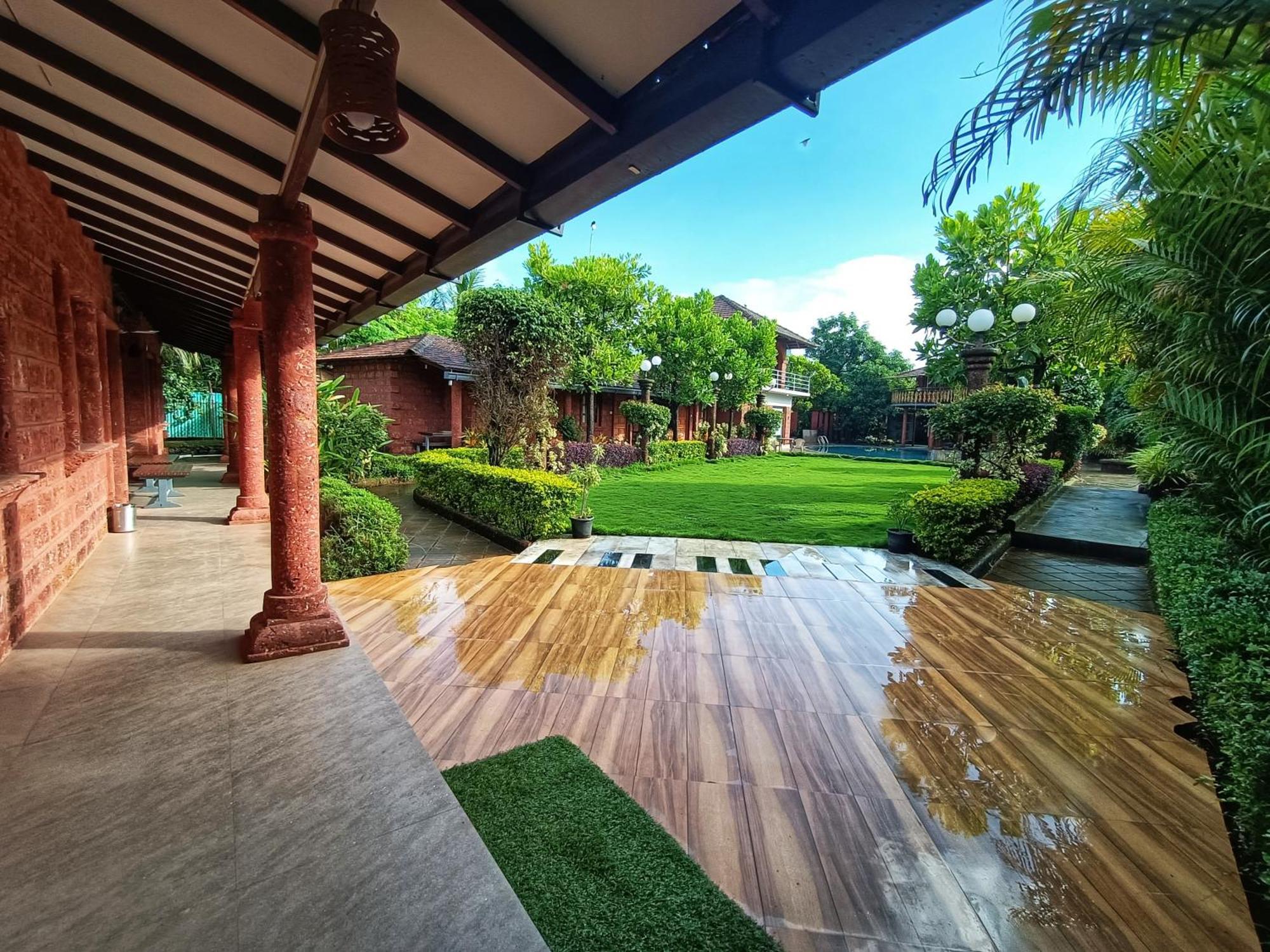 אליבג Red Stone Resort מראה חיצוני תמונה